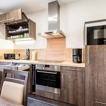 Deluxe Ferienhaus Mit Terrasse Ferienhaus *